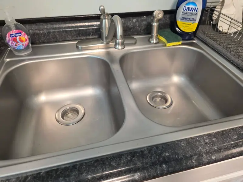Kitchen sink after cleaning
